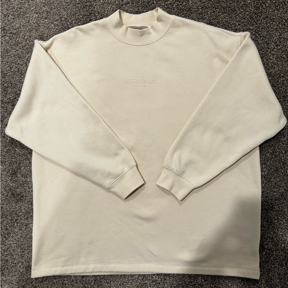 FEAR OF GOD ESSENTIALS
Beige Relaxed Crewneck Sweatshirt